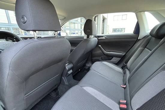 Volkswagen Polo 1.0 TSI 95 pk Life 7-DSG | Airco | Apple Carplay | Parkeersensoren V&A |