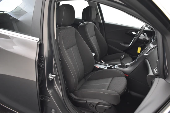 Opel Astra 1.4 140PK Turbo Edition | Airco | Cruise Control | Navigatie | LED Dagrijverlichting | Parkeersensor Achter | 16''LMV