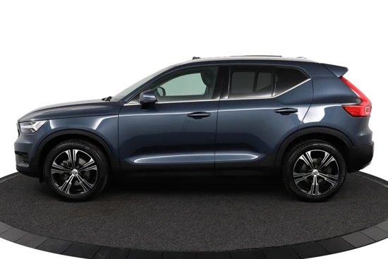 Volvo XC40 T2 Aut-8 Inscription | Schuif/kanteldak | Adaptieve Cruise Control | Stoel & stuurwielverwarming | Keyless entry | DAB+ | Apple