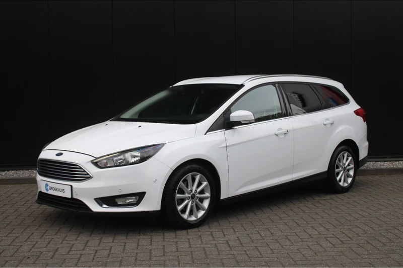 Ford Focus Wagon 1.0 125PK Titanium AUTOMAAT | Winter-pack | Autom. inparkeren | Privacy-glass