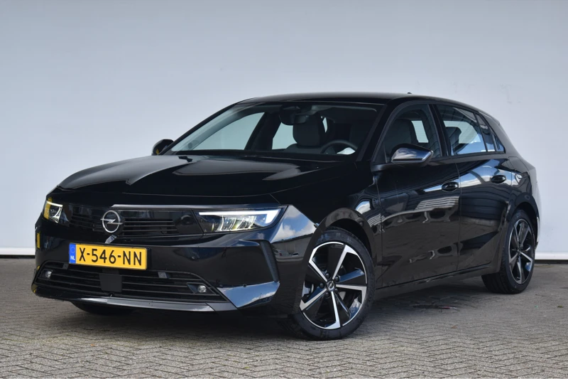 Opel Astra 1.6 Hybrid Level 2