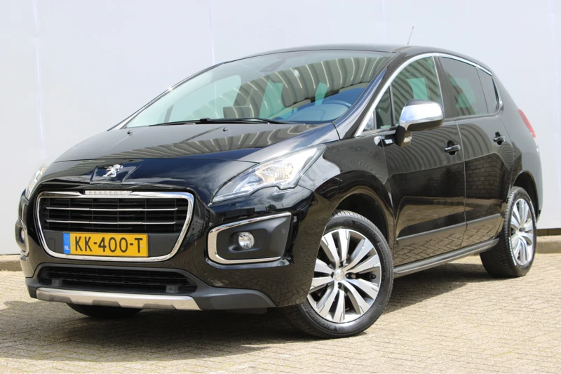 Peugeot 3008 1.2 PureTech 130PK Style | 1ste Eig. | 100% Dealeronderhouden | Panorama Dak | Trekhaak | Navigatie