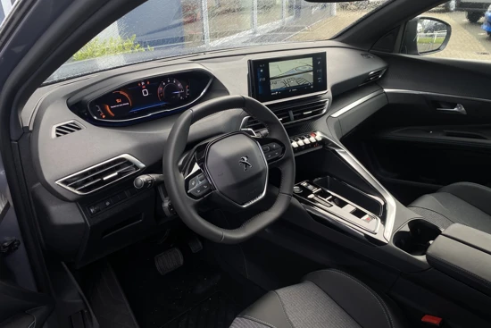 Peugeot 5008 1.2 130PK PureTech Allure Pack Business | 7-Zits | Camera | PDC V/A | ACC | Navi | Climate | Carplay