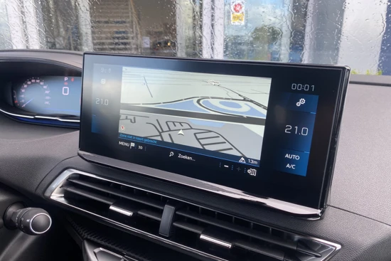 Peugeot 5008 1.2 130PK PureTech Allure Pack Business | 7-Zits | Camera | PDC V/A | ACC | Navi | Climate | Carplay