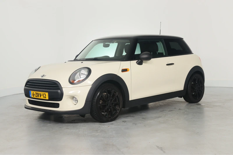 MINI Mini 1.2 One Salt | Dealer Onderhouden! | Airco | Keyless Start | 17'' Lichtmetalen Velgen | Bluetooth | Elektrische Ramen