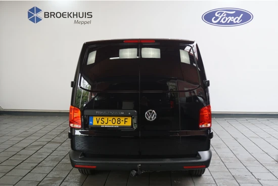 Volkswagen Transporter 2.0 TDI L2H1 28 Economy Business | Trekhaak | Cruise | Parkeersensoren | Side-Bars | 3-Persoons | Laadruimte Betimmering |