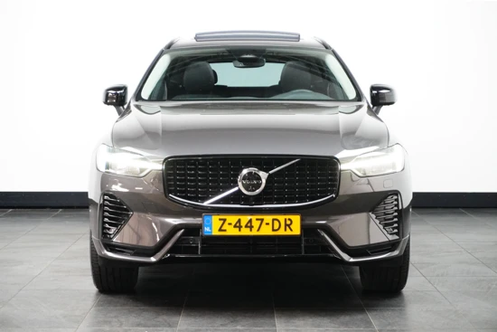 Volvo XC60 Recharge T6 AWD Plus Bright Long Range | Climate Pro Pack | 360o Camera | Panoramadak | Parkeerverwarming | Getint glas | Trekha