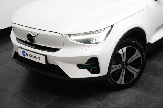 Volvo XC40 Recharge Core 70 kWh | Climate Pro Pack | Warmtepomp | Getint glas | Trekhaak | SEPP Subsidie |