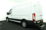 Ford Transit 350 2.0 TDCI 170pk RWD L2H2 Trend | 3500kg trekgewicht! | Navigatie | Camera | Parkeersensoren | Trekhaak |