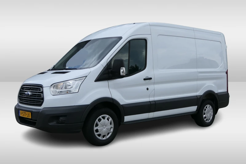 Ford Transit 350 2.0 TDCI 170pk RWD L2H2 Trend | 3500kg trekgewicht! | Navigatie | Camera | Parkeersensoren | Trekhaak |