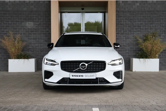 Volvo V60 T6 AWD Recharge R-Design | 360° Camera | Harman Kardon | Head-Up Display | Stoelventilatie | Schuifdak | Stoel en Stuurwielverwa