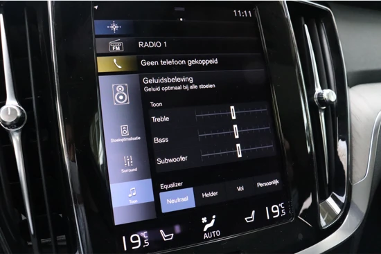 Volvo V60 T6 AWD Recharge Inscription | Trekhaak | Schuifdak | 360° Camera | Harman Kardon | Head-Up Display | Stoel en Stuurwielverwarmin