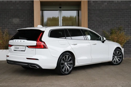 Volvo V60 T6 AWD Recharge Inscription | Trekhaak | Schuifdak | 360° Camera | Harman Kardon | Head-Up Display | Stoel en Stuurwielverwarmin