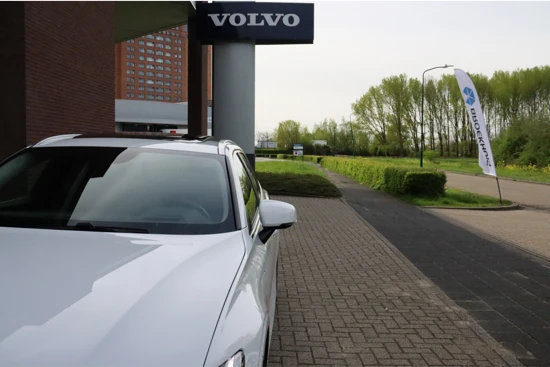 Volvo V60 T6 AWD Recharge Inscription | Trekhaak | Schuifdak | 360° Camera | Harman Kardon | Head-Up Display | Stoel en Stuurwielverwarmin