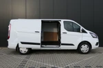 Ford Transit Custom 320 2.0 TDCI 130pk L2H1 Trend | Apple CarPlay | Camera | Cruise Control | Parkeersensoren Voor en Achter