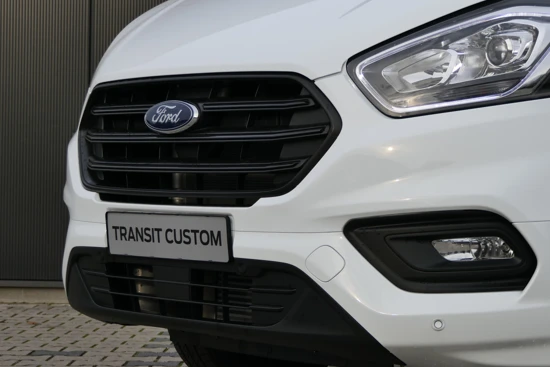 Ford Transit Custom 320 2.0 TDCI 130pk L2H1 Trend | Apple CarPlay | Camera | Cruise Control | Parkeersensoren Voor en Achter