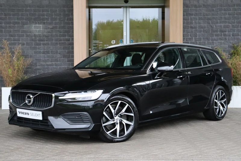 Volvo V60 T6 AWD Recharge Business Pro | 360° Camera | Schuifdak | Harman Kardon | Adaptieve Cruise Control | Full LED Meesturende koplamp