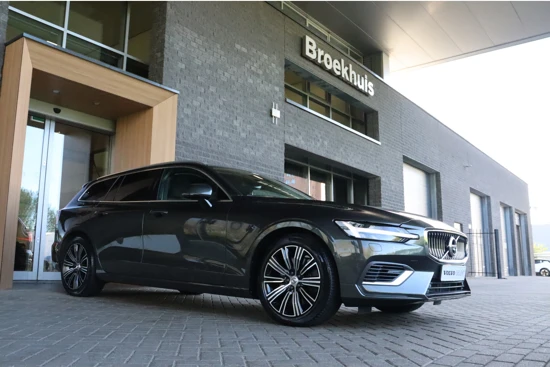 Volvo V60 T6 AWD Recharge Inscription | Bowers & Wilkins | Schuifdak | 360° camera | Stoelventilatie | Stoelmassage | Stoel en Stuurwielve