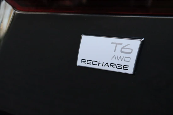 Volvo V60 T6 AWD Recharge Inscription | Stoelverwarming voor+achter | Elektrische bestuurdersstoel met geheugen | Keyless Drive | Lederen