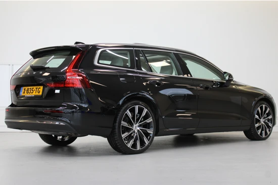 Volvo V60 T6 350PK AWD Ultra Bright | B&W Audio | Gelam Glas | Massage | Nappa | 20'' | Head Up | Adapt LED