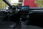 Ford Focus Wagon 1.0 EcoBoost Hybrid ST-Line | Adaptive Cruise | Camera | CarPlay | Stuur/stoelverwarming | Navigatie