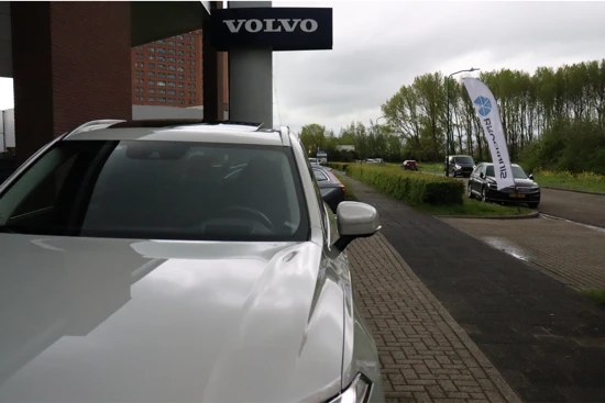 Volvo XC90 T8 AWD Recharge Inscription | Trekhaak | Luchtvering | Harman Kardon | Head-Up Display | 360° Camera | Stoel en Stuurwielverwarm