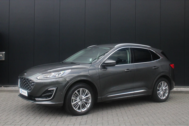 Ford Kuga 2.5 PHEV Vignale | WEGKLAP TREKHAAK | ADAPT. CRUISE | DODEHOEK DETECTIE | STANDKACHEL! | HEAD UP | LEDER | WINTER PACK | ELEKTRI