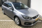 Peugeot 308 SW 1.2 PureTech Blue Lease Executive