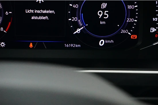 Volkswagen Tiguan 1.4 TSI 245 pk eHybrid R-Line Business 6-DSG | Trekhaak | Navigatie | Led Matrix koplampen | Elektrische A-klep |