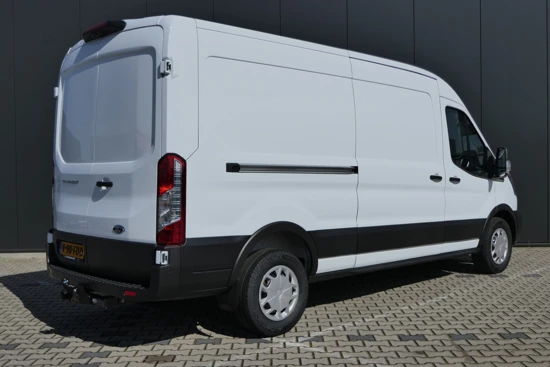 Ford Transit 330 2.0 TDCI 130pk L3H2 Trend | Sync 4 | Laadruimte pakket | Camera | Trekhaak |