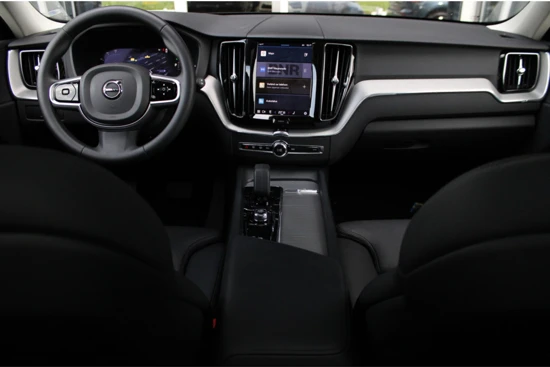 Volvo XC60 T6 Core | Adaptive Cruise | Panoramadak | Getint Glas | Elektrische Stoel | BLIS | 20 Inch