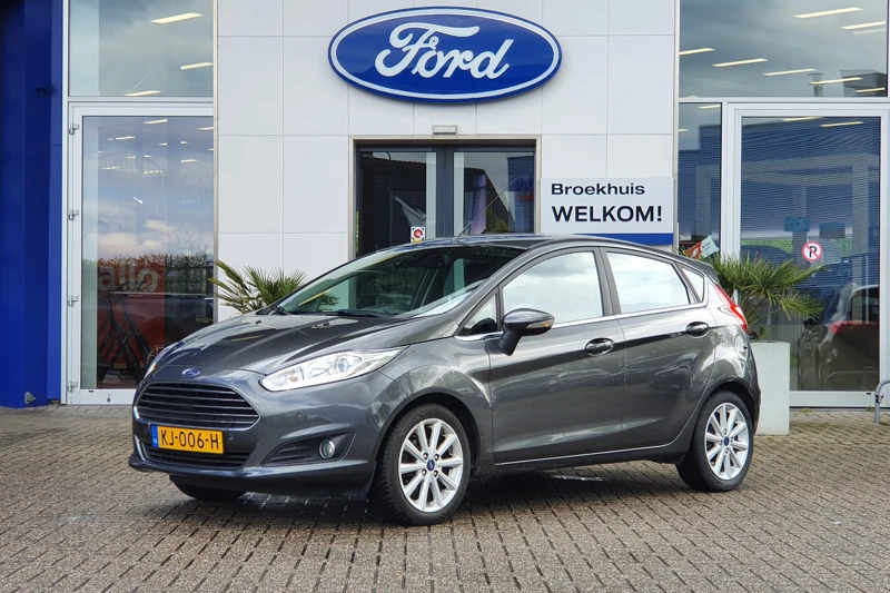 Ford Fiesta 1.0 Titanium | Trekhaak! | Airco | Cruise Control | Navigatie | Elek. ramen |