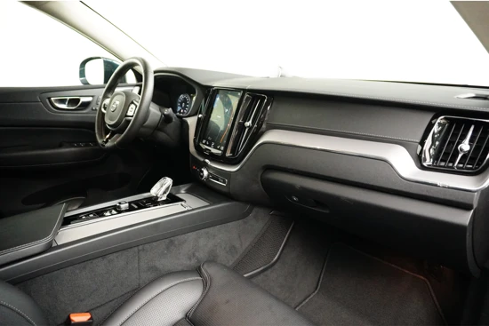 Volvo XC60 T8 Twin Engine AWD Inscription | Bowers&Wilkins | Adaptive Cruise | Nappelederen stoelen i.c.m. Massage&Ventilatie | 360° Camera