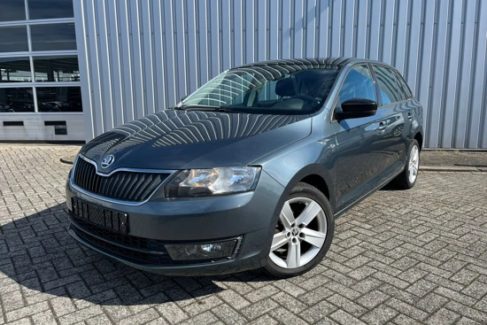 Škoda Rapid Spaceback 1.2 TSI 85PK Greentech Style Edition | Cruise Control | Panoramadak | Parkeersensoren Achter | Automatische Airco | Na