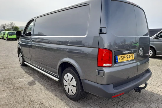 Volkswagen Transporter 2.0 TDI 110 pk L2H1 28 Economy Business