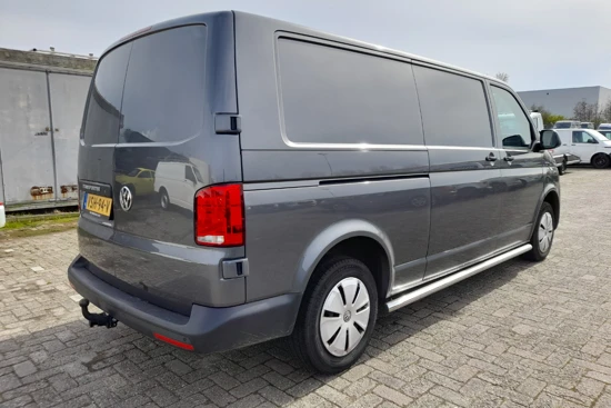 Volkswagen Transporter 2.0 TDI 110 pk L2H1 28 Economy Business