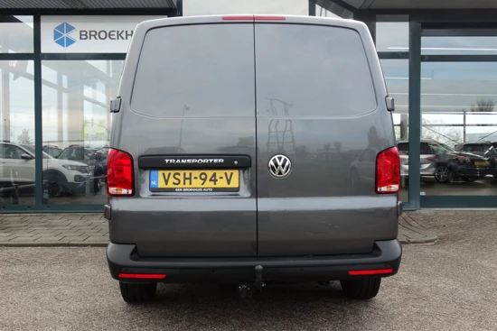 Volkswagen Transporter 2.0 TDI 110 pk L2H1 28 Economy Business