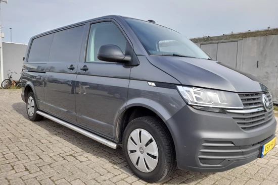 Volkswagen Transporter 2.0 TDI 110 pk L2H1 28 Economy Business