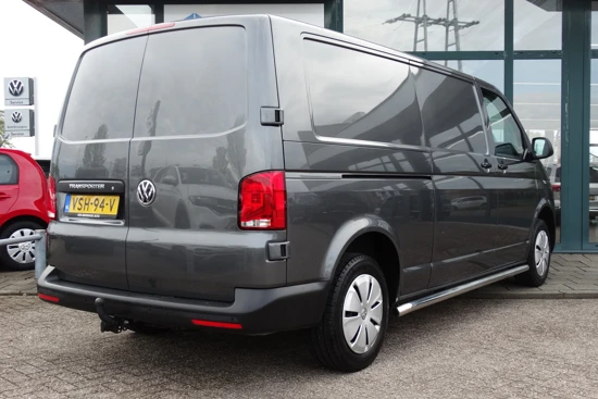 Volkswagen Transporter 2.0 TDI 110 pk L2H1 28 Economy Business