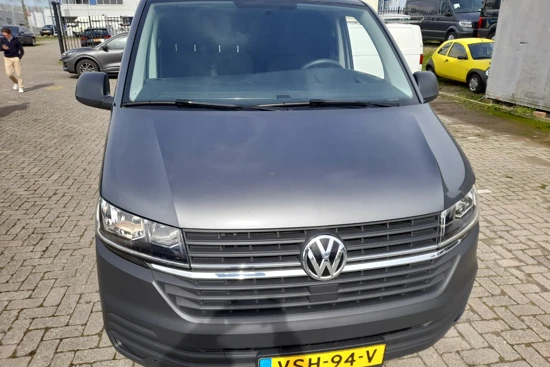 Volkswagen Transporter 2.0 TDI 110 pk L2H1 28 Economy Business