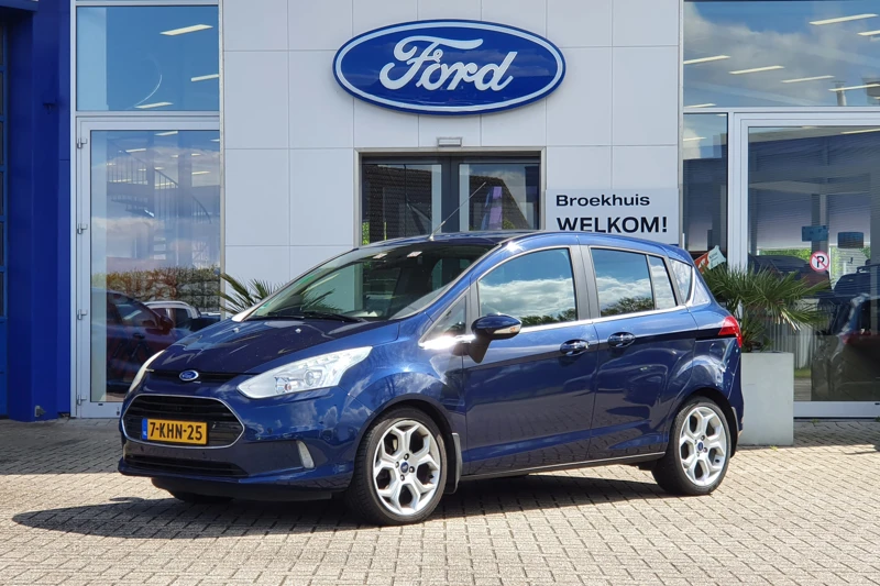 Ford B-MAX 1.0 125 PK Titanium | Camera | Half Leder | CruiseControl | Navigatie | Stoel- en Voorruitverwarming | 17 Inch LMV | Clima |