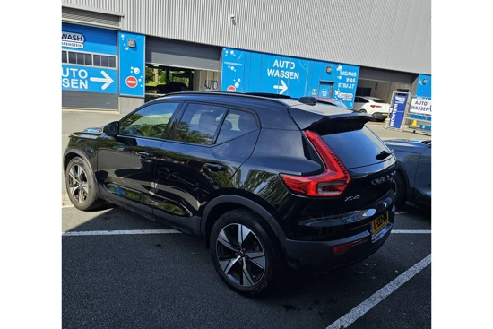 Volvo XC40 1.5 T5 Recharge R-Design 263pk | Panoramadak | Trekhaak | Adaptieve Cruis control | Elektrische achterklep | Stoel + Stuurverwar