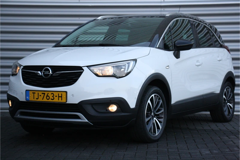 Opel Crossland X 1.2 TURBO 110PK INNOVATION+ AUTOMAAT / NAVI / LEDER / CLIMA / LED / PDC / 17" LMV / CAMERA / KEYLESS / PANO. DAK / BLUETOOTH / C