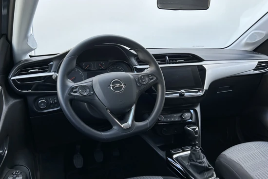 Opel Corsa 1.2 Edition 100 pk 6 versnellingen | Parkeersensoren achter | Airco | Apple Carplay/Android Auto | Navi by app | Cruise control