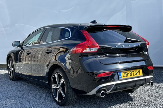 Volvo V40 V40 1.5 T3 152pk AUTOMAAT Geartronic Polar+ Sport | Panoramadak | Navigatie | Stoelverwarming | Parkeercamera | Parkeersensoren