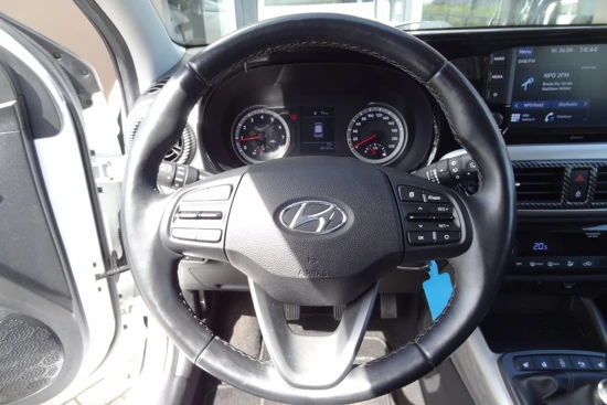 Hyundai i10 1.2 83PK Premium | PARKEERSENSOREN ACHTER | CLIMATE CONTROL | APPLE CARPLAY & ANDROID AUTO