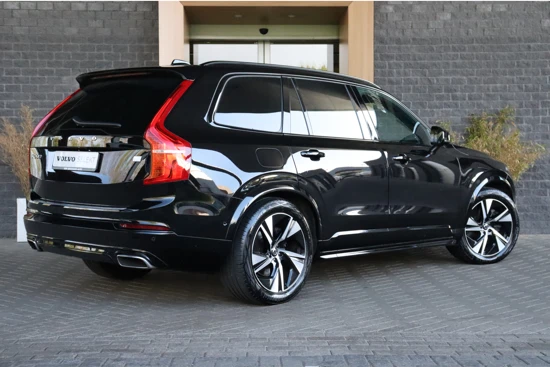 Volvo XC90 T8 AWD Recharge R-Design | Full Option! | Bowers & Wilkins | Luchtvering | Trekhaak | 360° Camera | Head-Up Display | Stoelventi