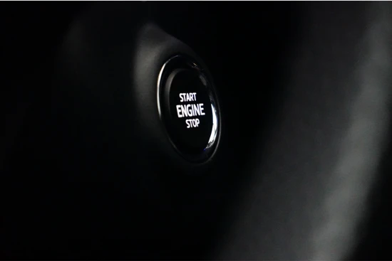 Škoda Karoq 1.5 TSI 150PK ACT DSG Style | Trekhaak | ACC| LED | Navi | Camera