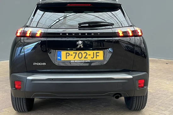 Peugeot 2008 1.2 100PK Allure Pack | Camera | Navigatie | Cruise | Clima | Getint Glas | LED | Virtueel Dashboard |