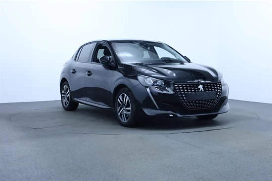 Peugeot 208 1.2 100PK Allure | Camera | Leder/Stof | Airco | LED | Parkeersensoren | Bluetooth | DAB | Apple/Android Carplay | 16" Lichtmeta